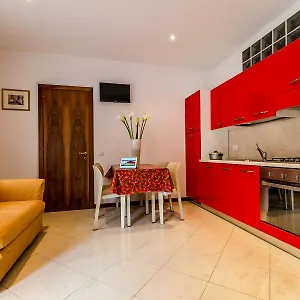 cannaregio-ii-apartments.hotelinveneto.com/